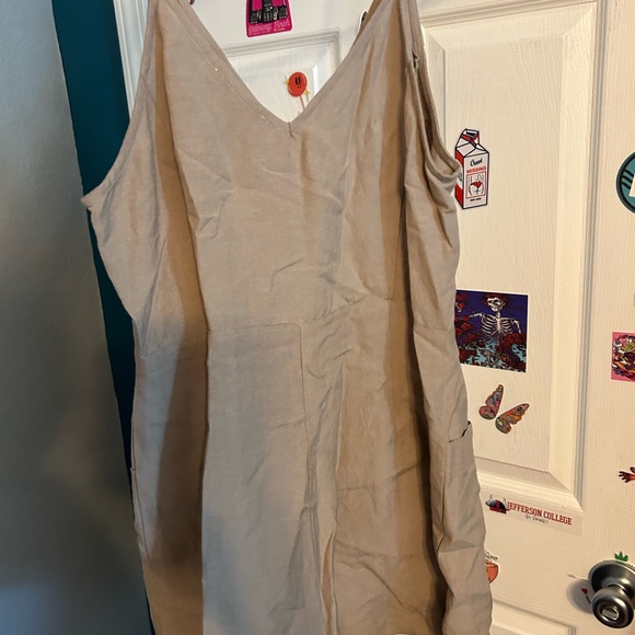 Lush Button Up Romper - Picture 3 of 5